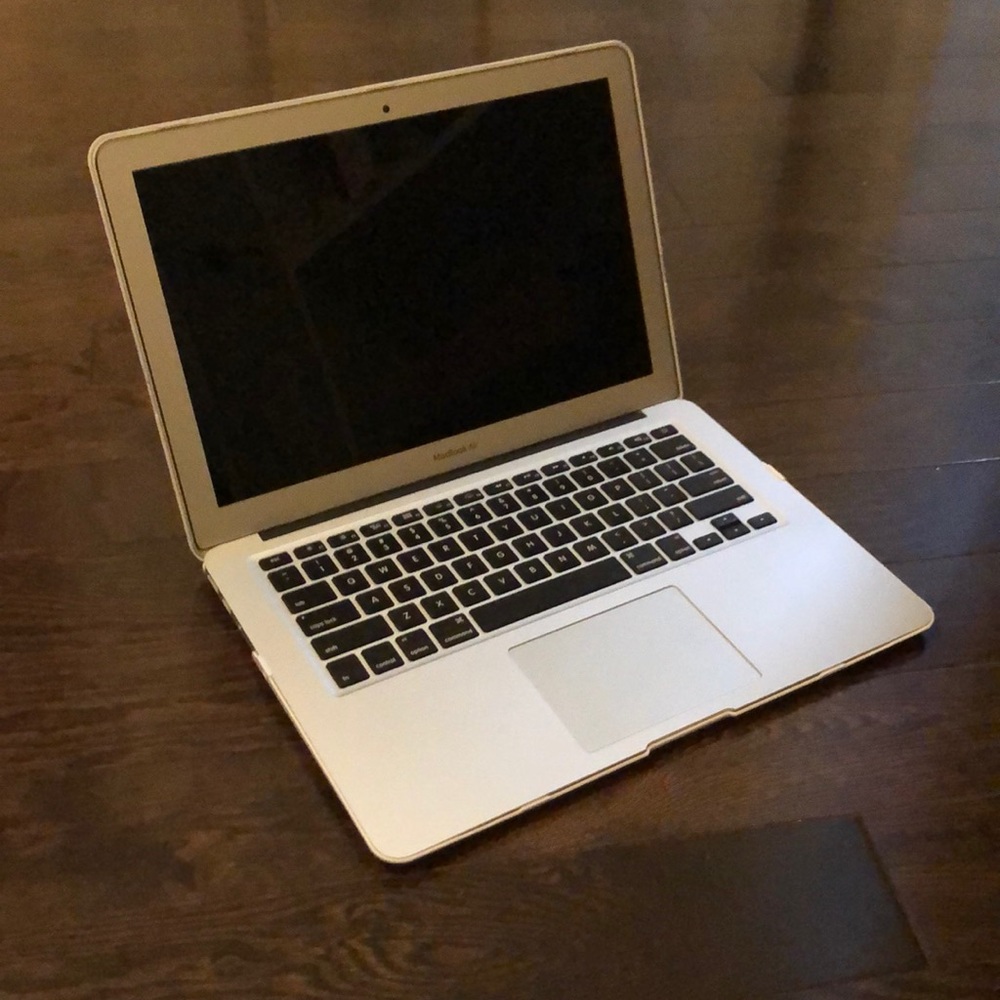 MacBookAir PerfectCondition/MarbleCase/accessories